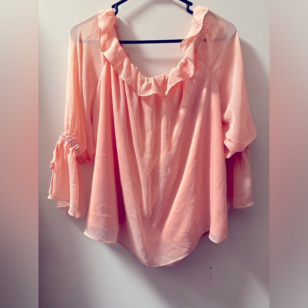 Halston Heritage Peach Ruffle Collar & Tie Bell Sleeve Top